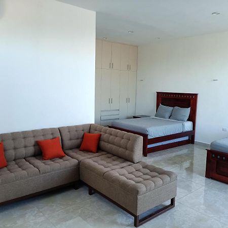 Casa Hector, Con Jacuzzi, Cerca Del Foro Gnp. Villa Mérida Eksteriør bilde