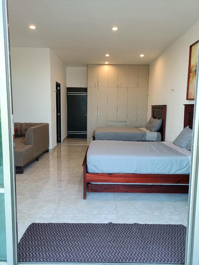 Casa Hector, Con Jacuzzi, Cerca Del Foro Gnp. Villa Mérida Eksteriør bilde