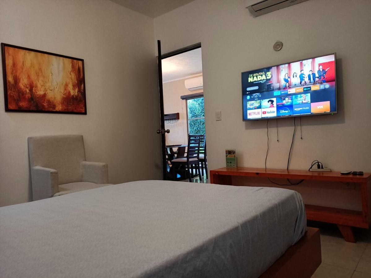 Casa Hector, Con Jacuzzi, Cerca Del Foro Gnp. Villa Mérida Eksteriør bilde