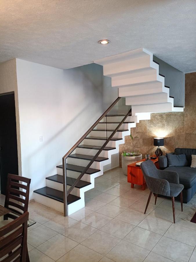 Casa Hector, Con Jacuzzi, Cerca Del Foro Gnp. Villa Mérida Eksteriør bilde